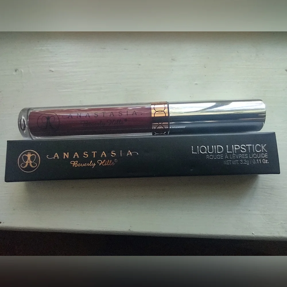 Anastasia Beverly Hills Liquid Lipstick in Black Cherry